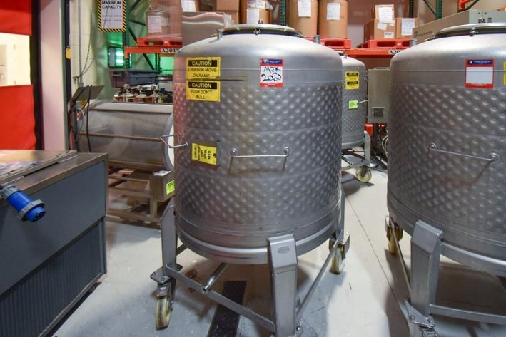 Image for ***SOLD*** MJK2060 Softgel Tank on Casters