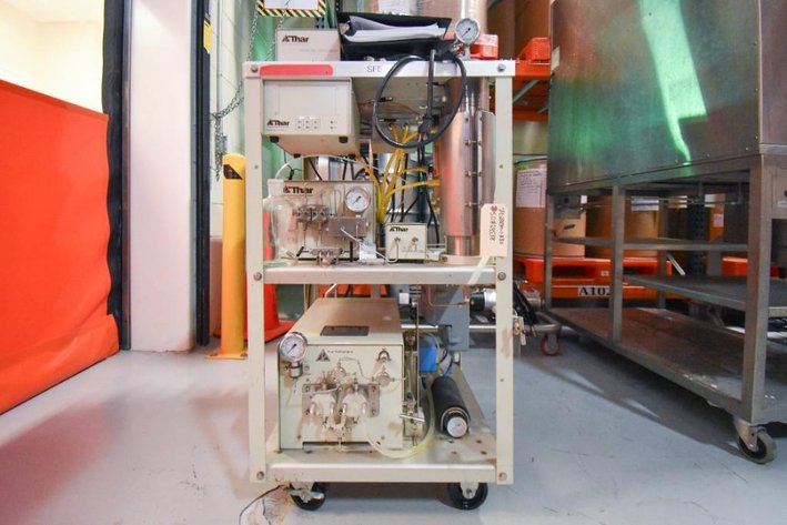 Image for MJK2072 Thar Designs Supercritcal Fluid Extraction System SFE 2000M1