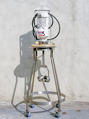 Image for MJK2281 Mixer with scoop-style mixing paddles