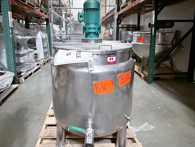 Image for MJK1893 80 Gallon 2/3 Jacketed Kettle 31” W 24“ D