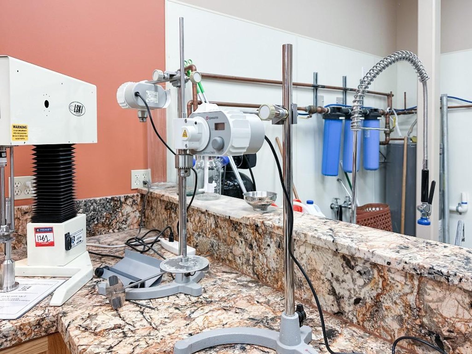 Image for MJK2330 Yamato Lab-Stirrer LT400