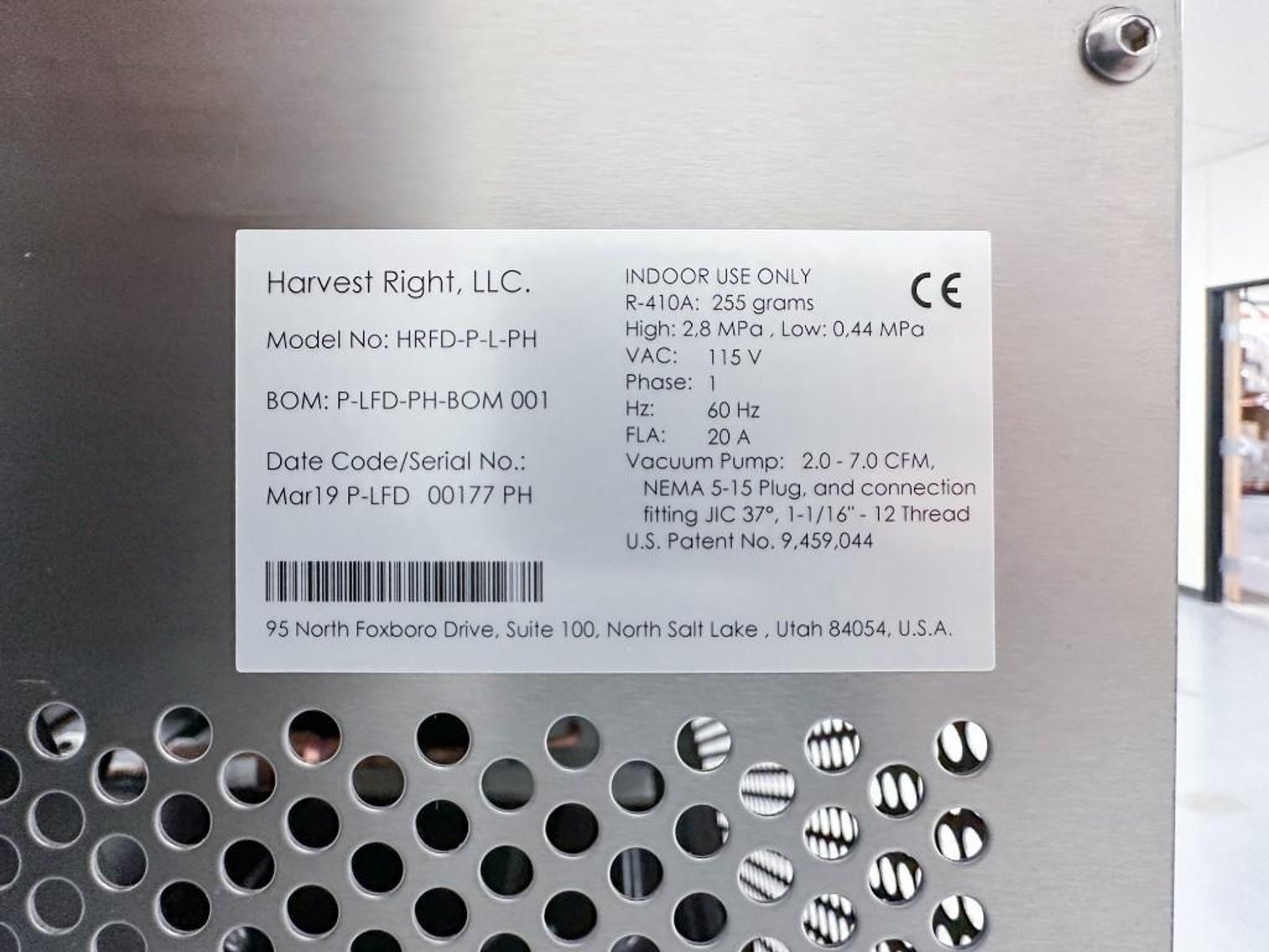 Image for MJK2336 Harvest Right Dehydrator w Buchi Recirculating Chiller & Vacuum Pump