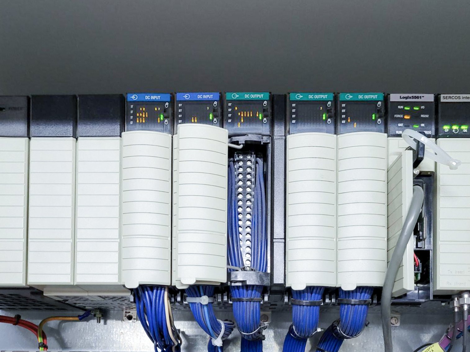 Image for MJK2438 VOLPAK SI-360F2 – Horizontal Form-Fill-Seal Pouch Machine (Duplex)