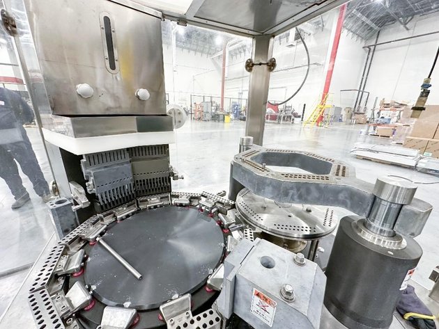 Image for MJK2483 Capsulcn NJP3000-D Encapsulation Machine