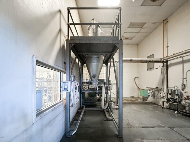 Image for MJK2520 Vacuum Max Powder Handling System with Mezzanine & Weigh-Tronics Scale