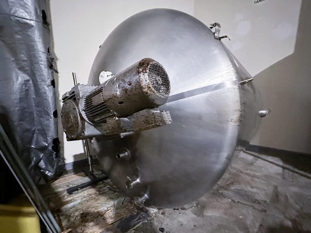 Image for MJK2514 1060 Gallon Liquid Mixing Tank with Agitation Blade