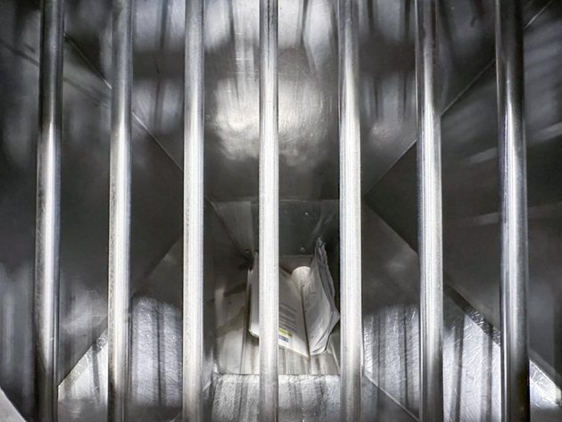 Image for MJK2539 Hapman Double Auger Powder Elevator with Hopper