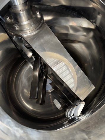 Image for MJK2552 1000 Liter SS, Fully Jacketed, Vacuum, Triple Motion Mixing Kettle