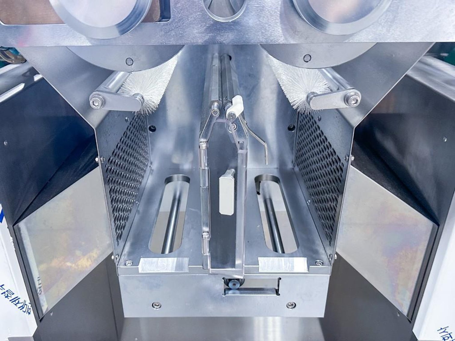 Image for MJK2572 NEW - SV3000 Sky Softgel Encapsulation Machine and Mixing Tanks Suite