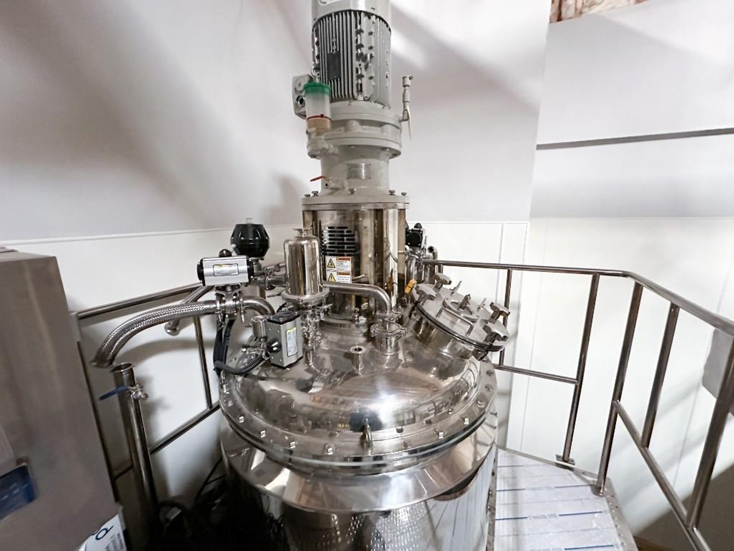 Image for MJK2572 NEW - SV3000 Sky Softgel Encapsulation Machine and Mixing Tanks Suite