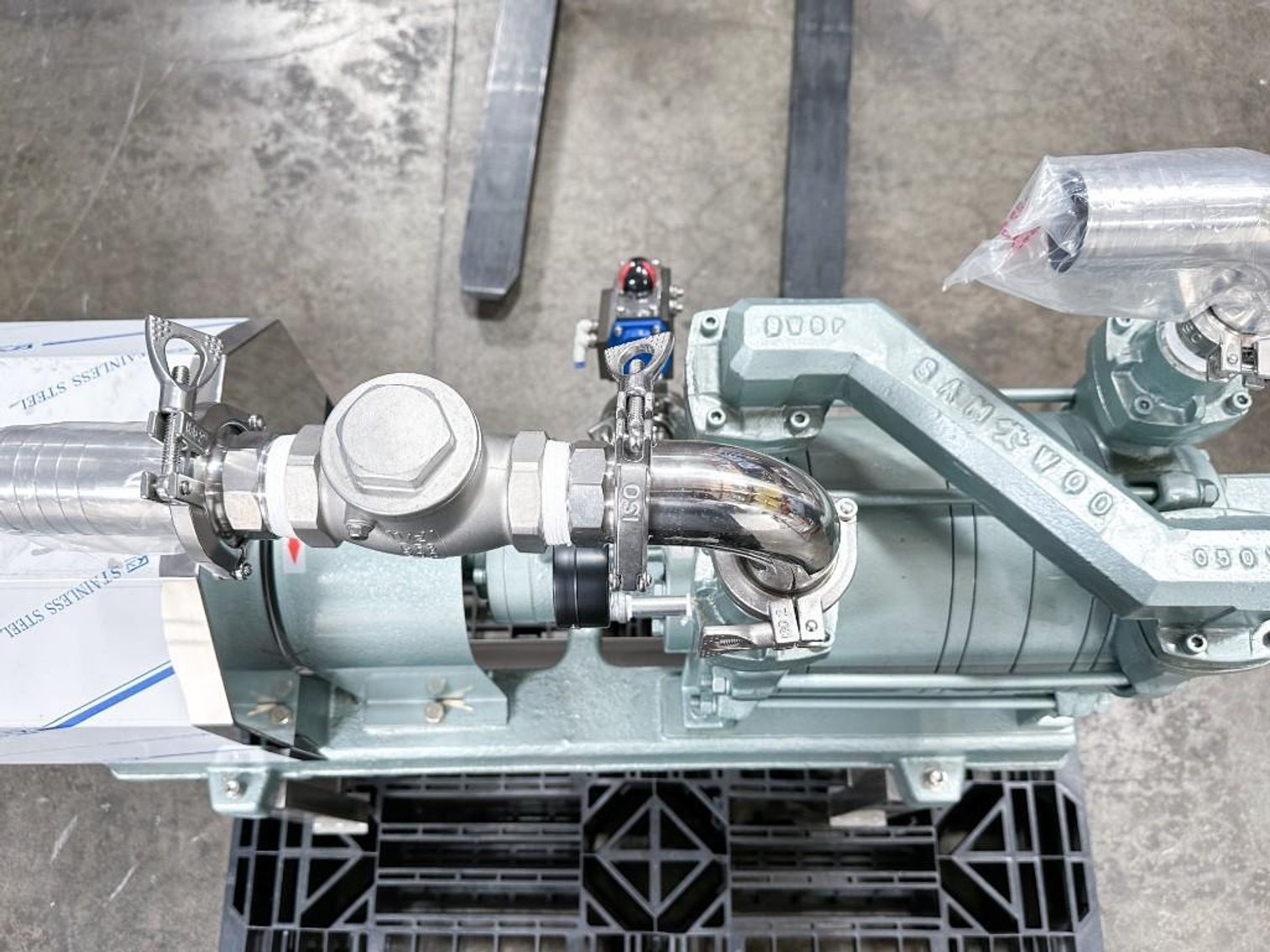 Image for MJK2572 NEW - SV3000 Sky Softgel Encapsulation Machine and Mixing Tanks Suite