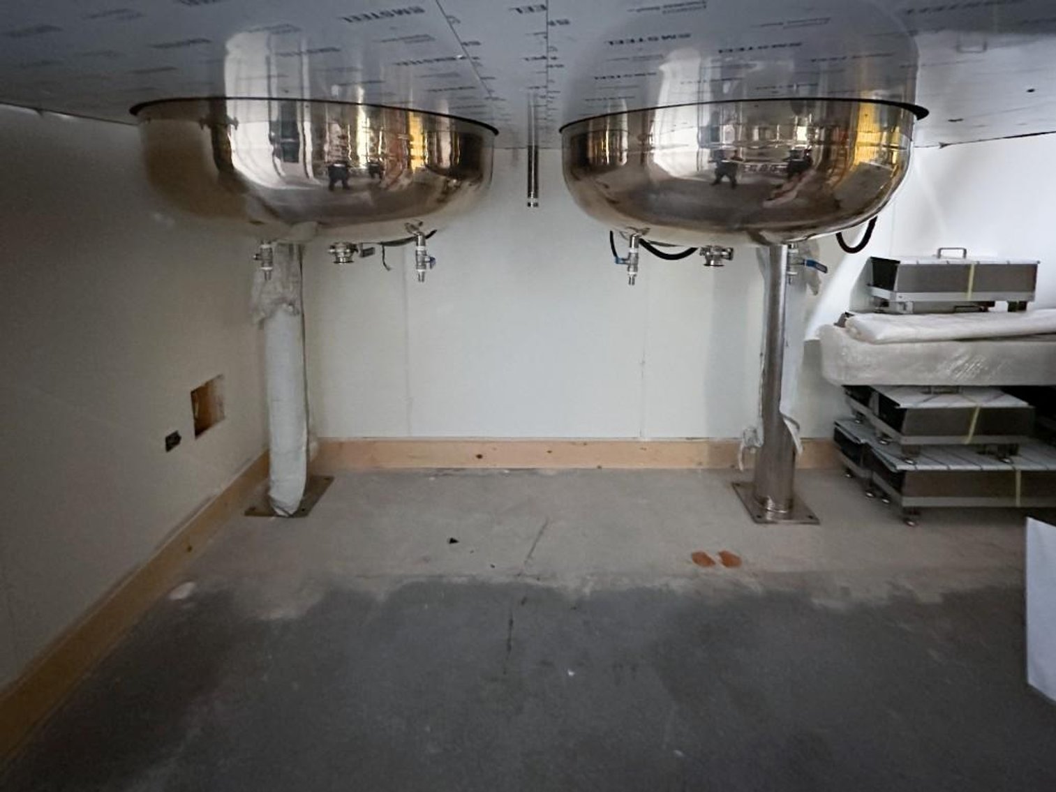 Image for MJK2572 NEW - SV3000 Sky Softgel Encapsulation Machine and Mixing Tanks Suite