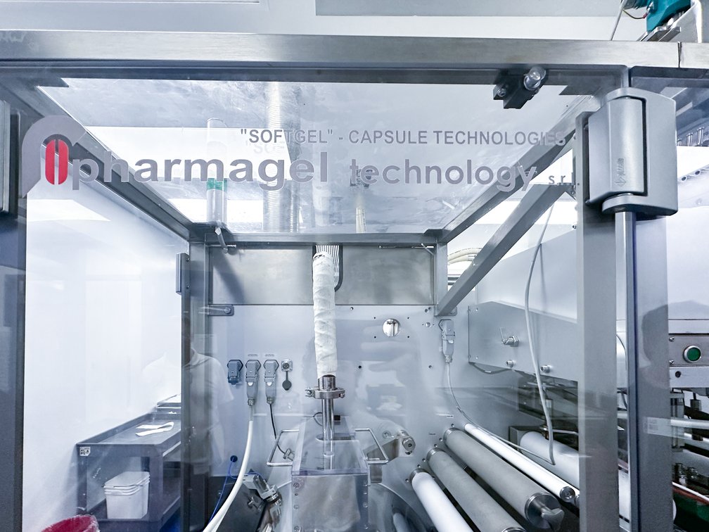 Image for MJK2589 PHARMAGEL HT120 COMPLETE SOFTGEL ENCAPSULATION & TUMBLE DRYING SYSTEM – MULTIPLE TOOLING SETS