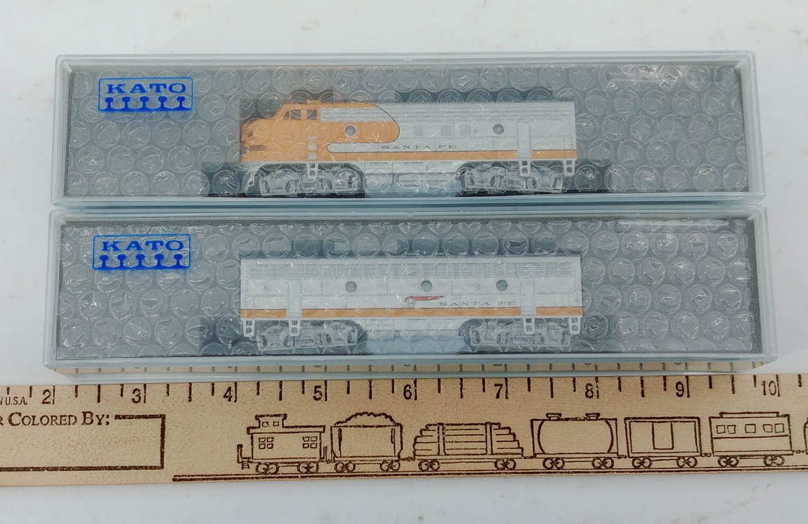 KATO N SCALE 176-2125 F7A & 176-2212 F7B SANTA FE DIESEL LOCOMOTIVES, 2 OBS  INV 263331555