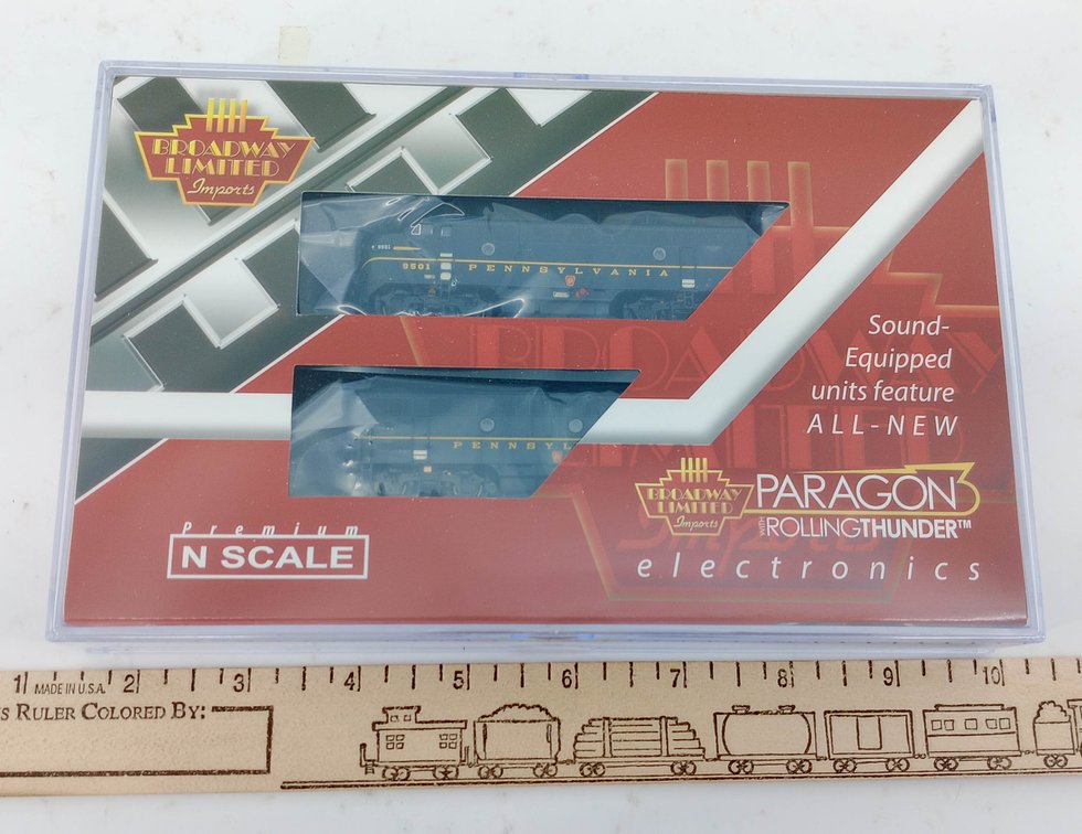 BROADWAY LIMITED 3483 PRR EMD F3 A/B SET 9501A/9501B N SCALE, OB  INV 263331572