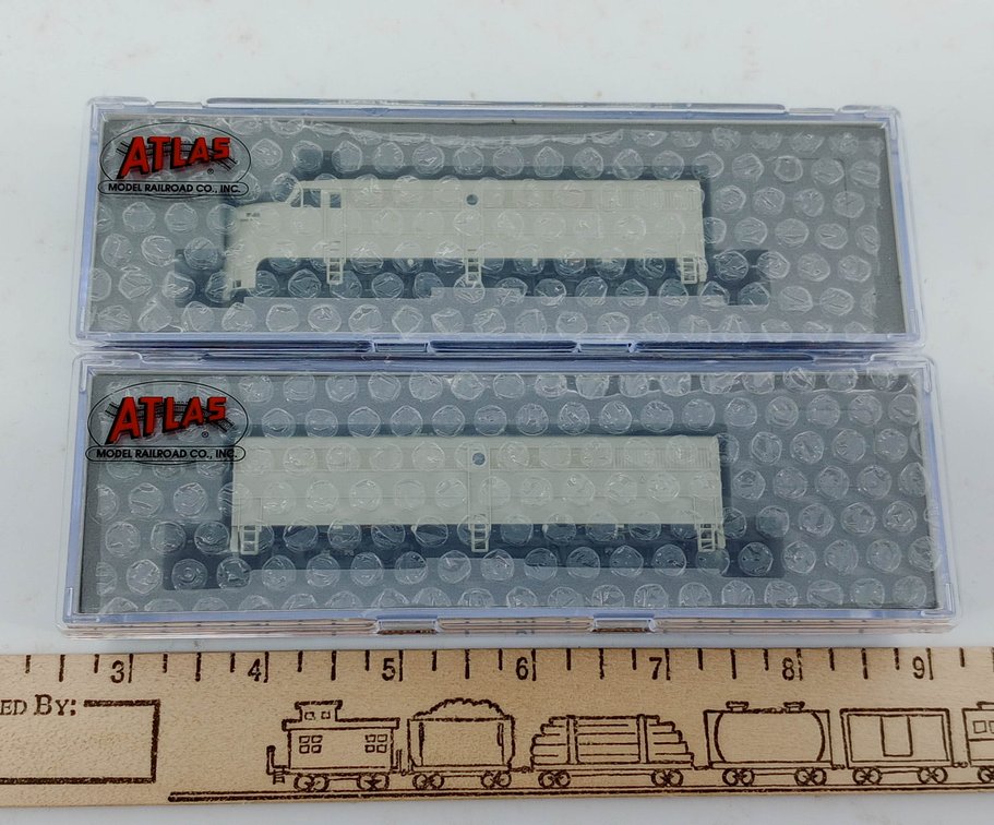 2 ATLAS N SCALE FA-1 & FB-1 UNDECORATED DIESEL LOCOMOTIVES, DECODER EQUIPPED, 2 OBS  INV 263331577