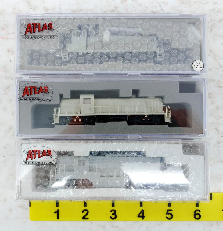 3 ATLAS N SCALE UNDECORATED RS-2, MP-15DC & GP-9TT LOCOMOTIVES, 3 OBS  INV 263331795