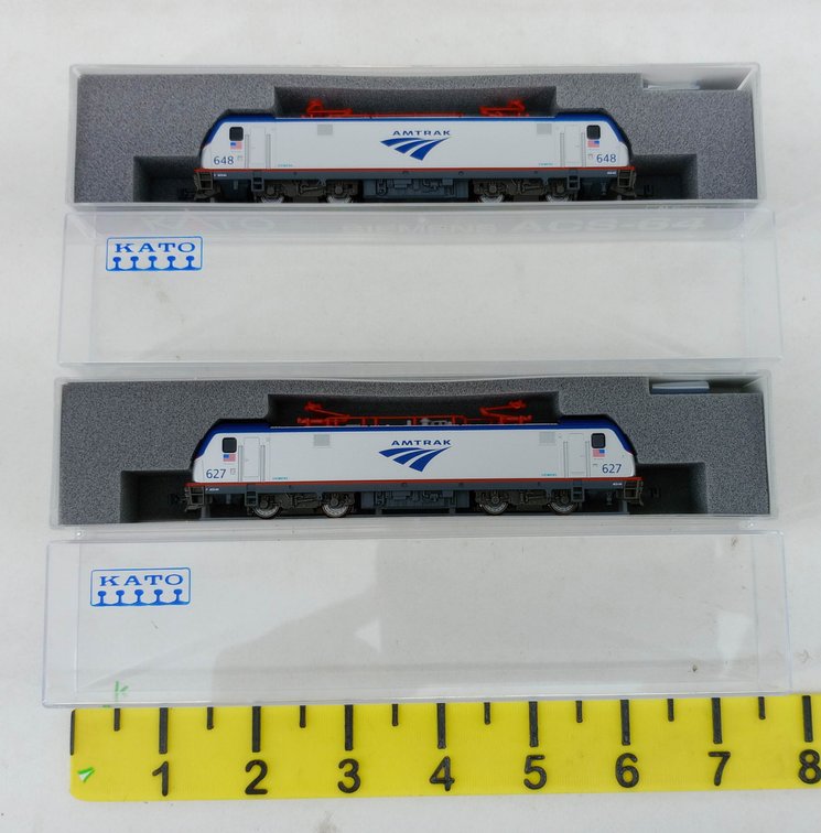 2 KATO N GAUGE 137-3002 & 137-3003 AMTRAK ACS-64 ELECTRIC LOCOMOTIVES, 2 OBS  INV 263331773
