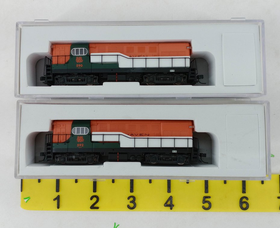 2 ATLAS N SCALE FM H16-44 NEW HAVEN LOCOMOTIVES #590 & #592, 2 OBS  INV 263331777