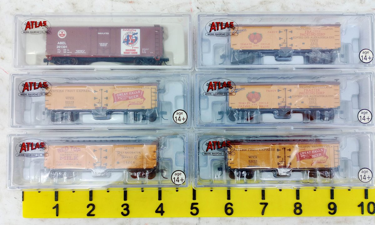 6 ATLAS N SCALE 40' WOOD REEFERS & PLUG DOOR BOXCAR, 6 OBS  INV 263331800