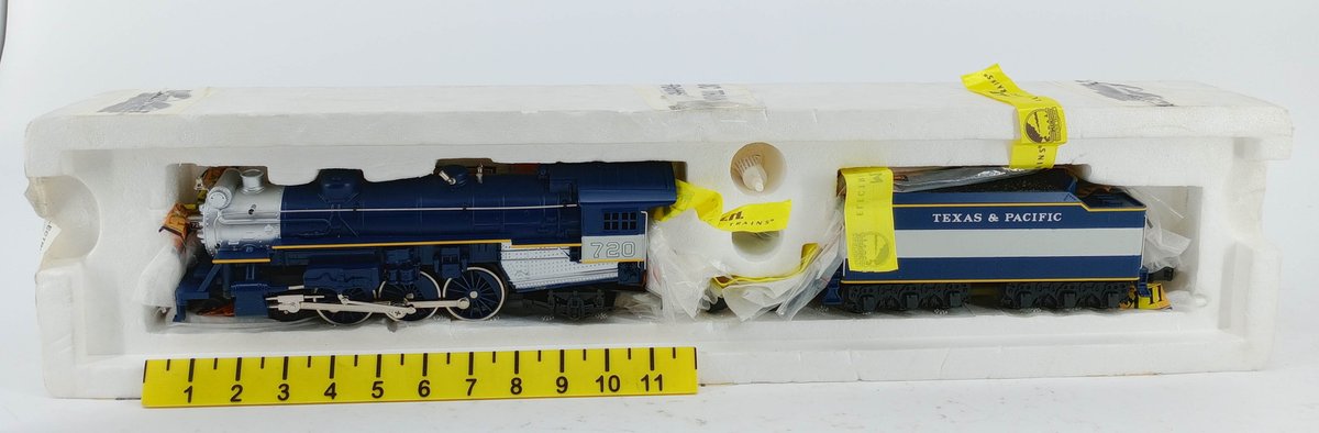 MTH O GAUGE TEXAS & PACIFIC 720 4-6-2 STEAM LOCOMOTIVE & TENDER, OB  INV 263390011