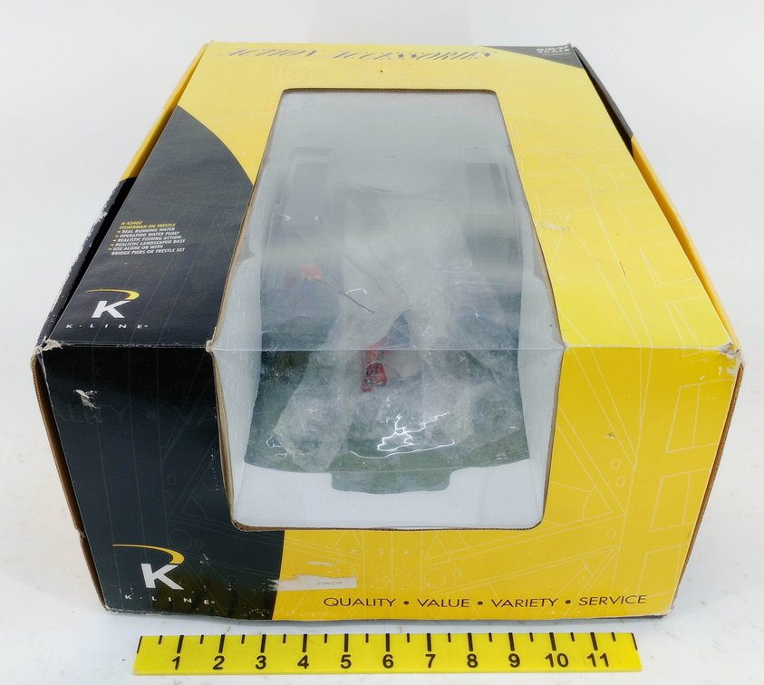 K-LINE O GAUGE K-42402 FISHERMAN ON TRESTLE ACTION ACCESSORY, OB  INV 263390020