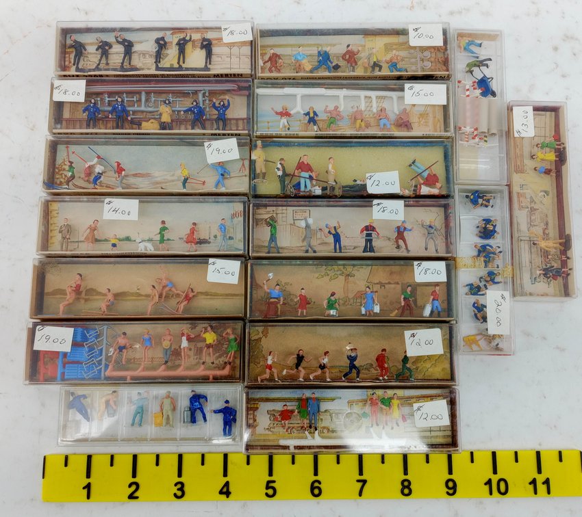 MERTEN HO SCALE FIGURE SETS, ASSORTED PEOPLE & WORKERS, SOME OBS  INV 263390105