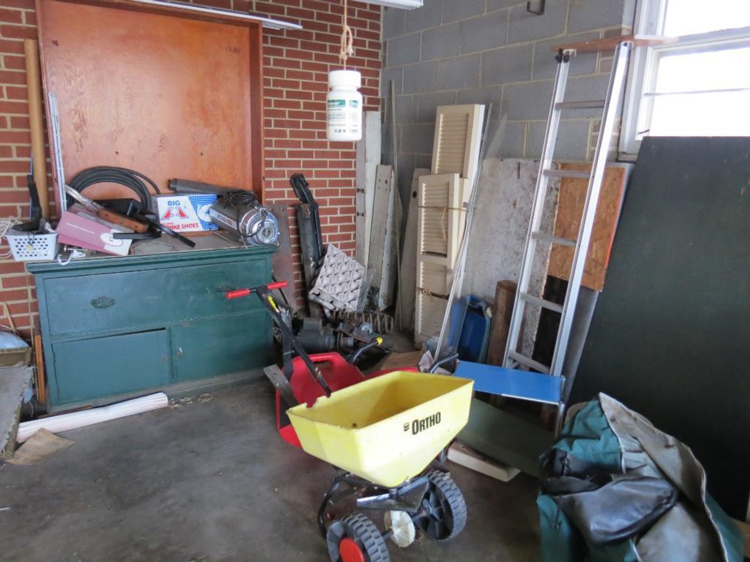 Image for Wholesale Estate Clean Out