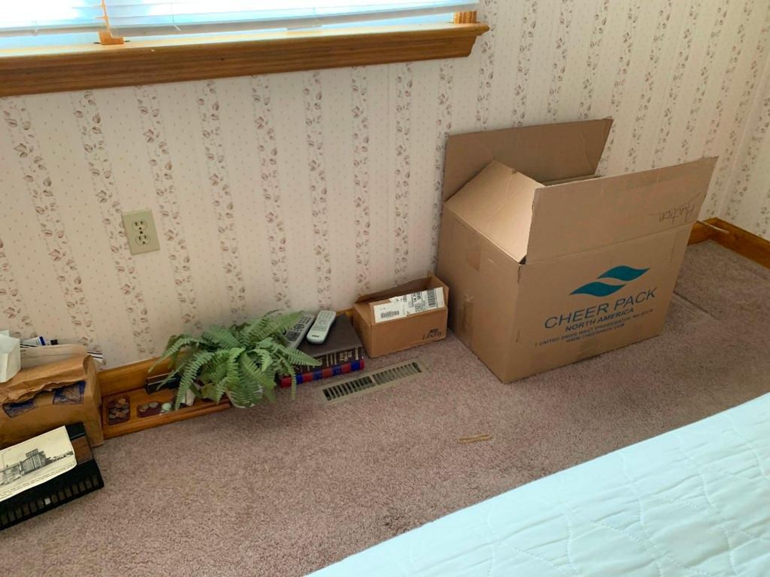 Image for Wholesale Estate Clean Out