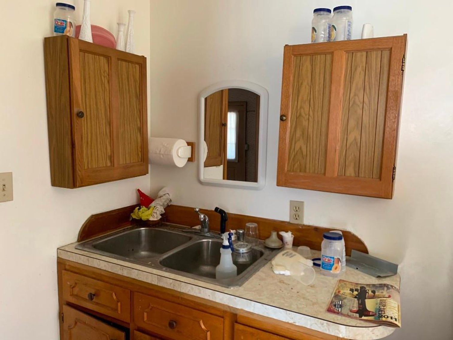 Image for Wholesale Estate Clean Out