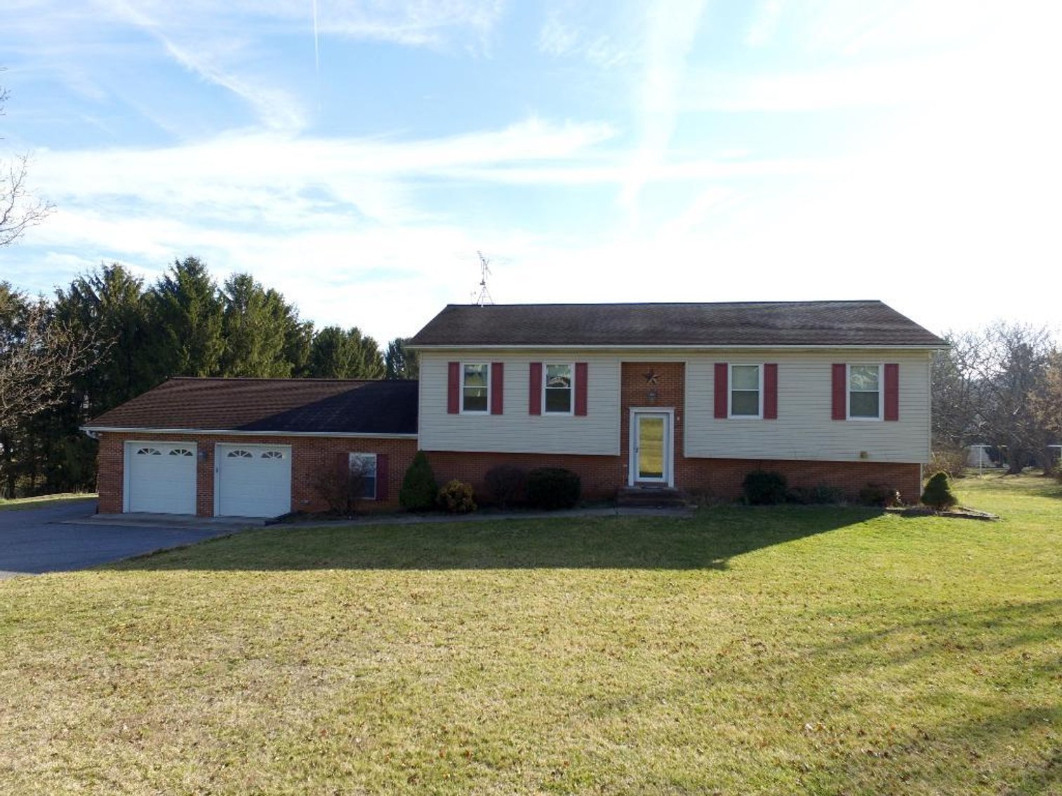 Image for 3 Bed 3 Bath Weyers Cave Home