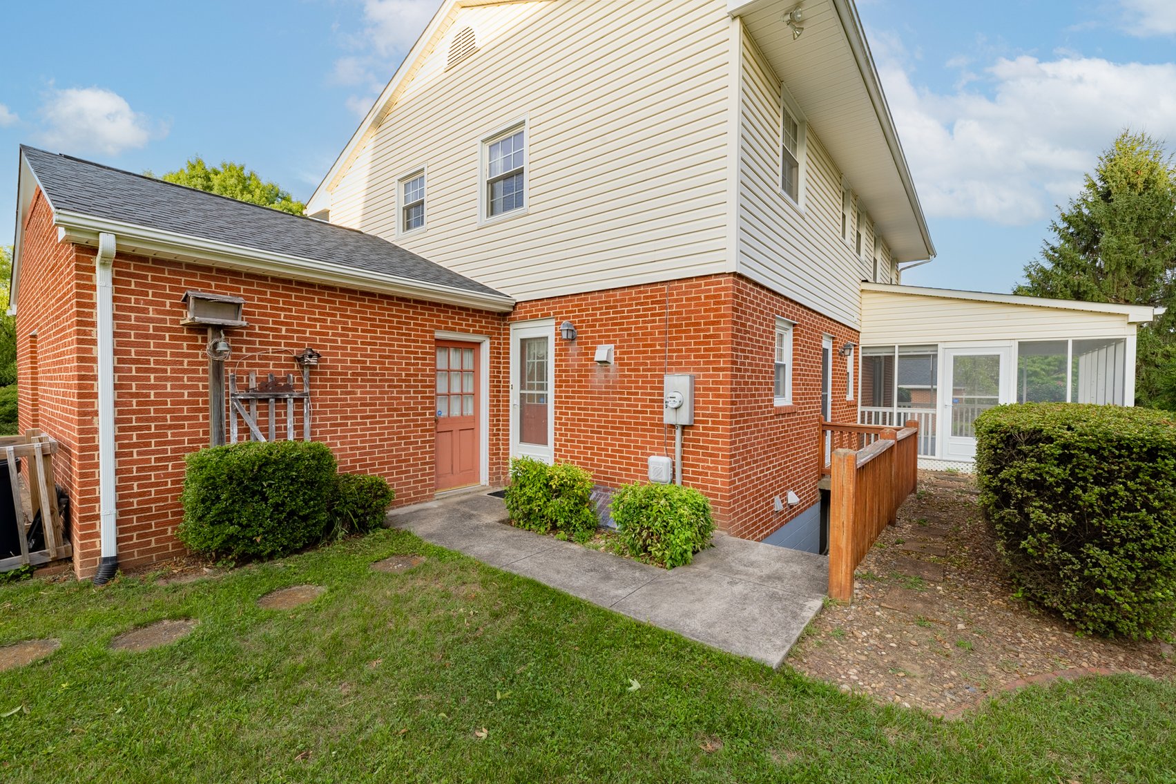 Image for Waynesboro Estate Home