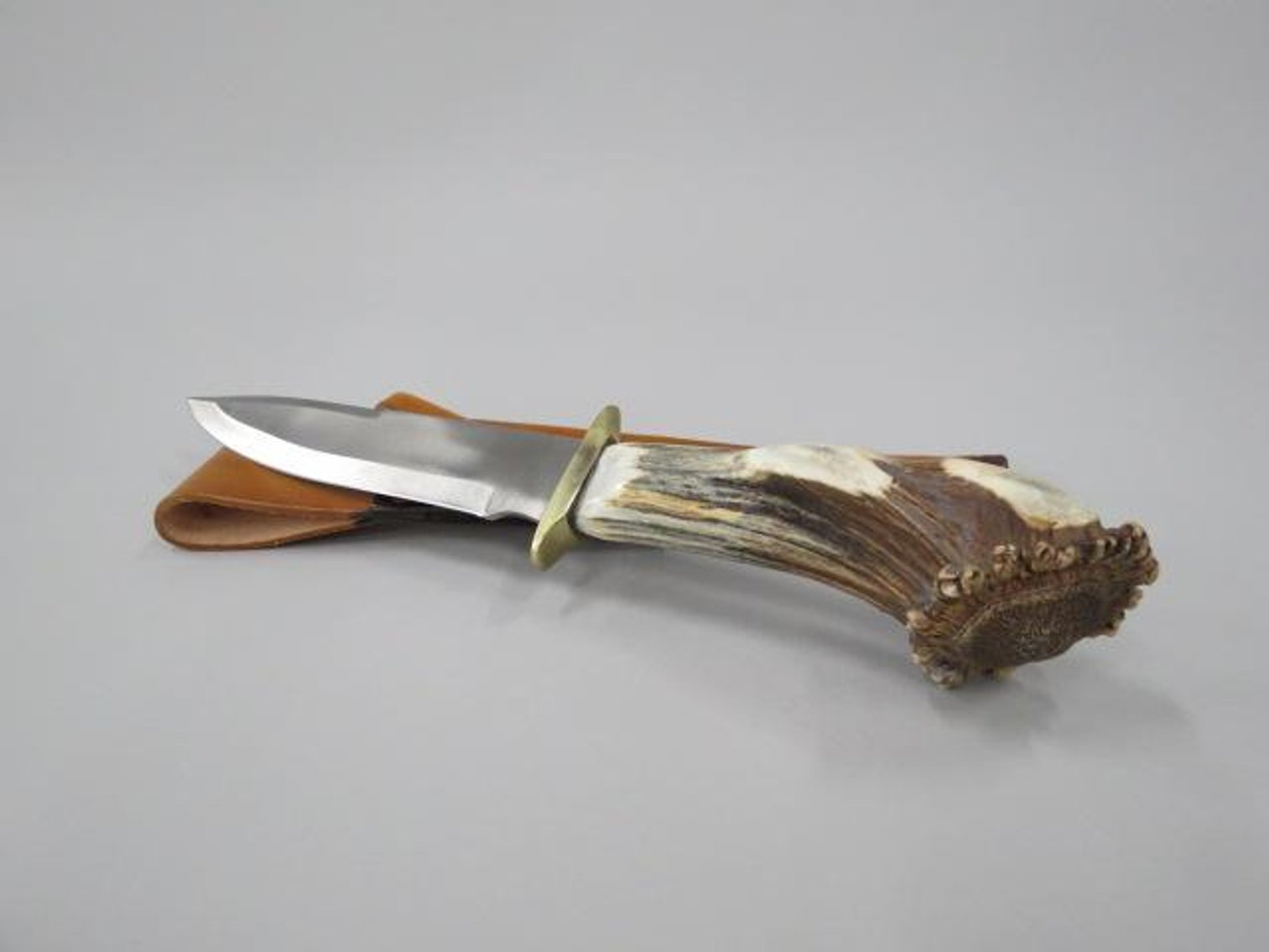 Image for Knife Auction