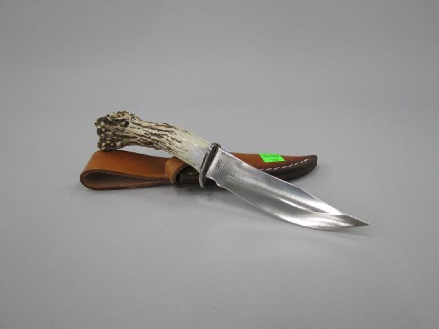 Image for Knife Auction