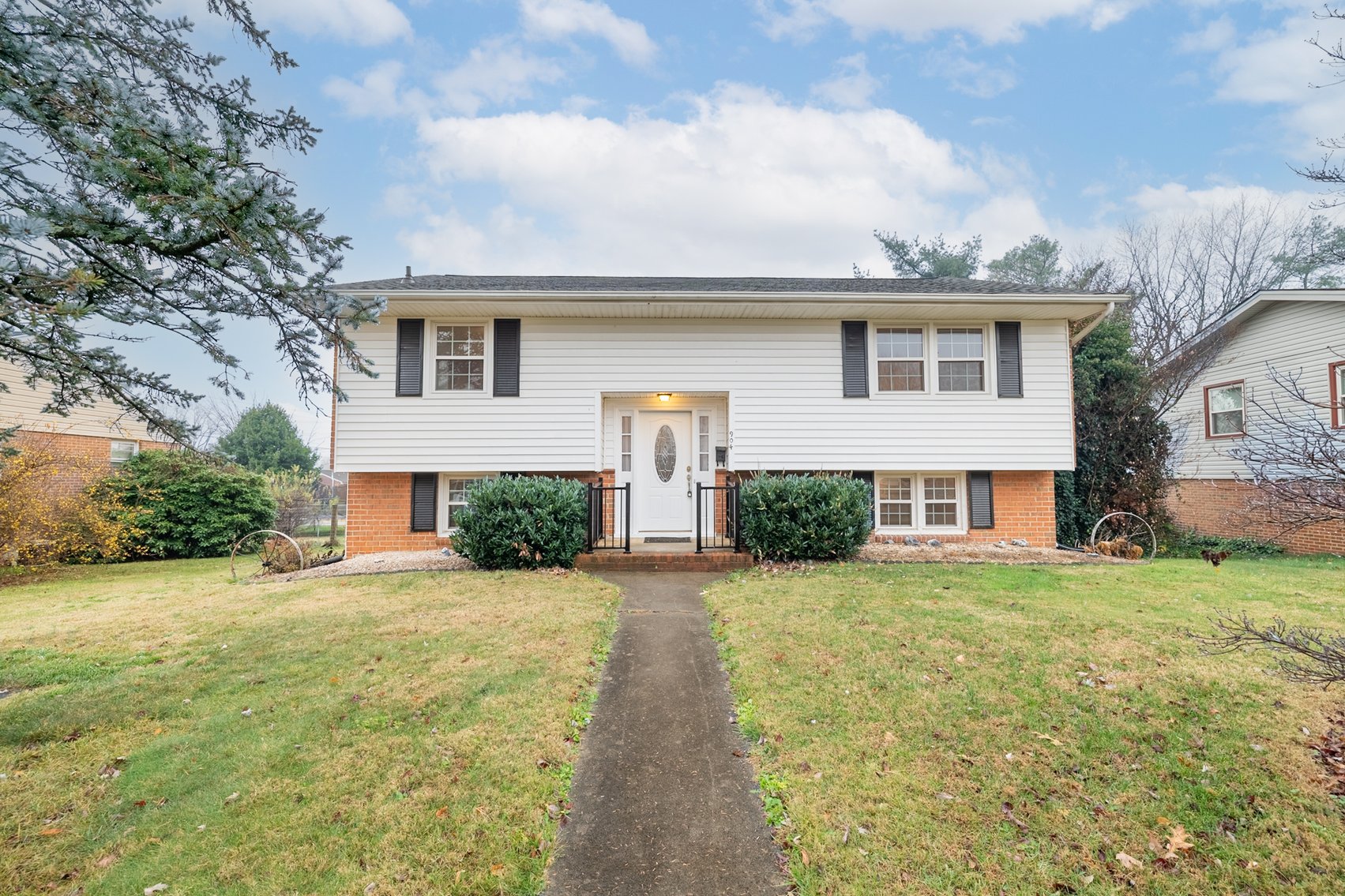 Image for Waynesboro Real Estate Auction