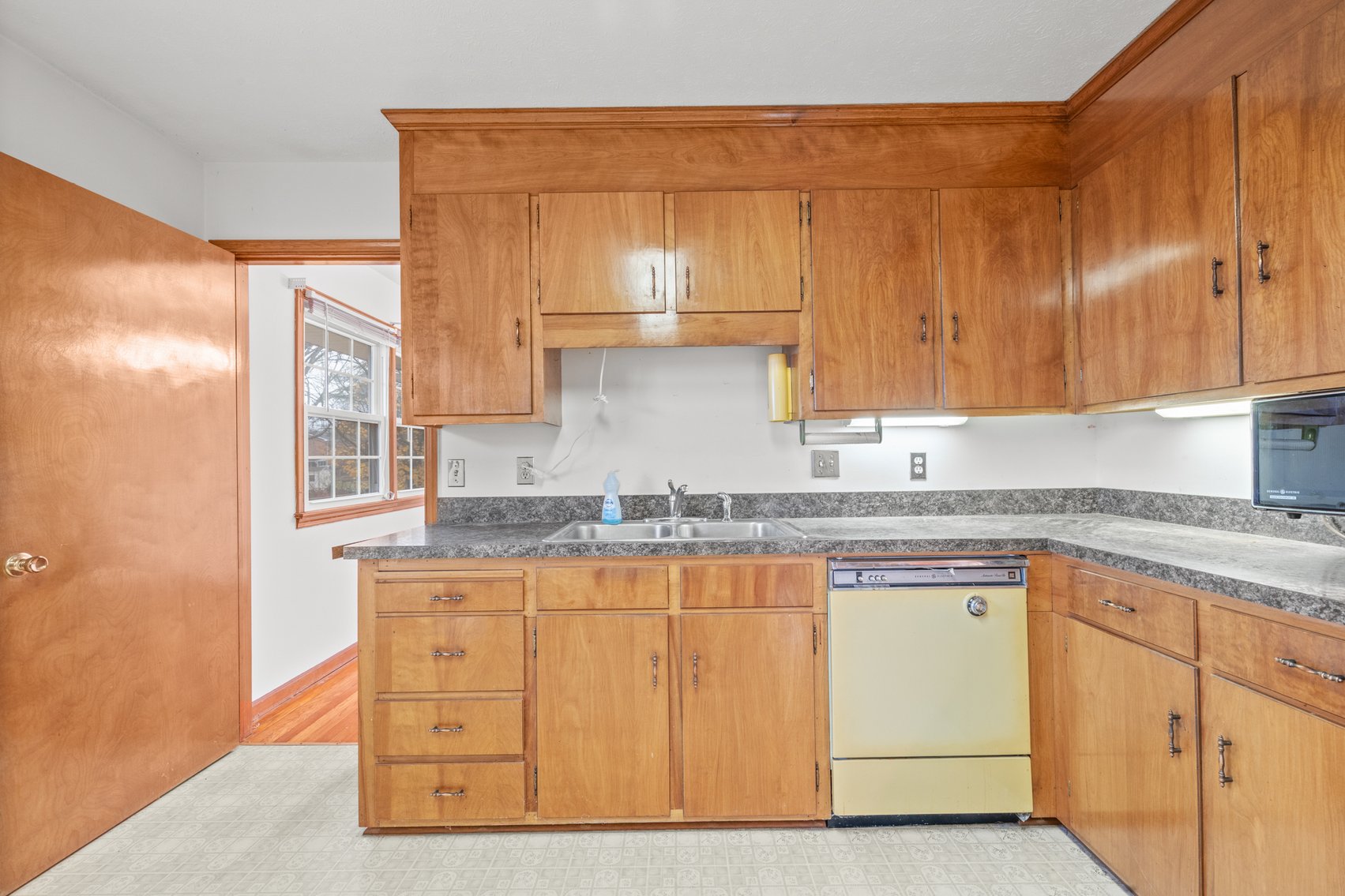 Image for Waynesboro Real Estate Auction