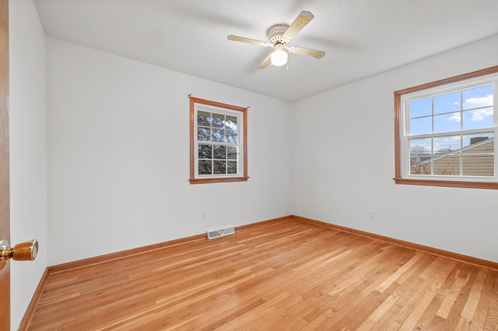 Image for Waynesboro Real Estate Auction