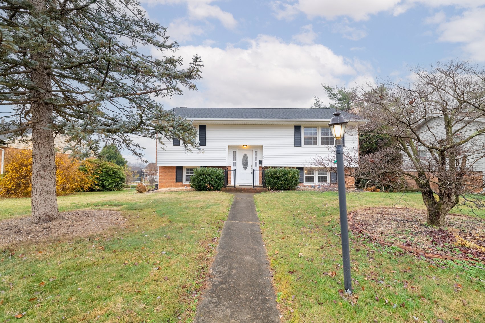 Image for Waynesboro Real Estate Auction