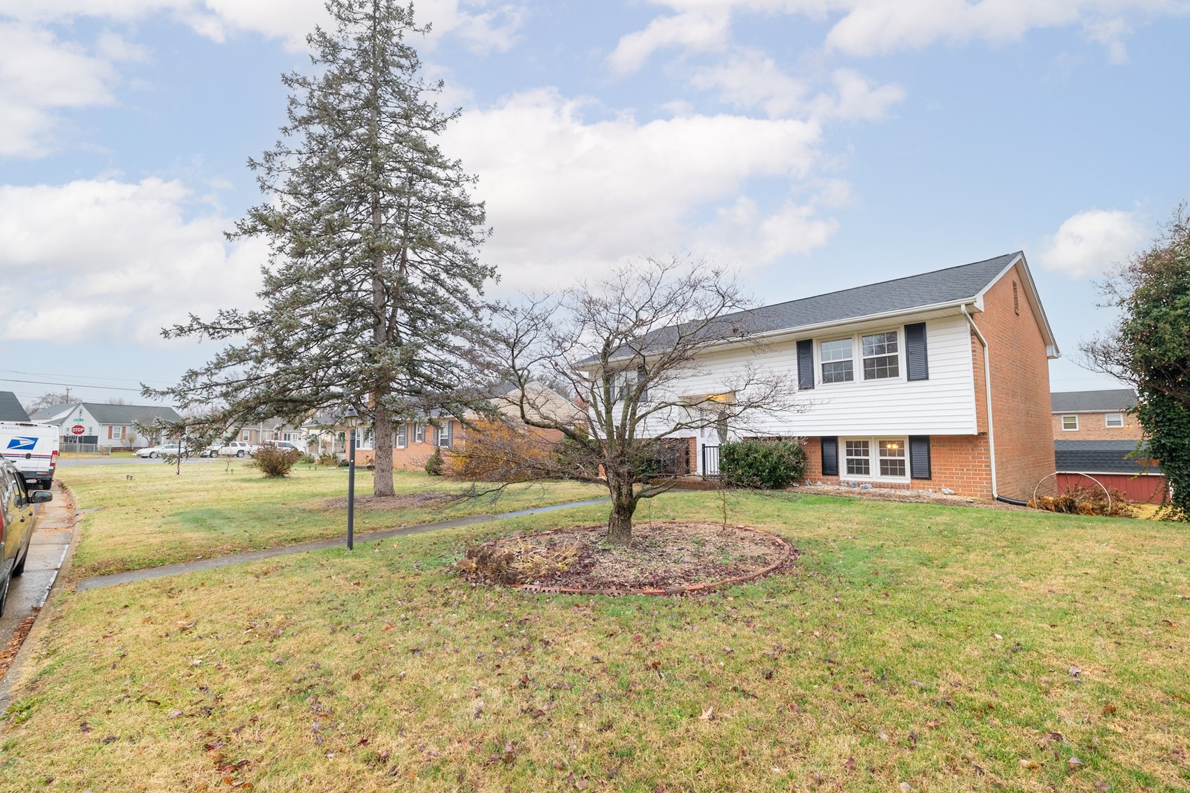 Image for Waynesboro Real Estate Auction