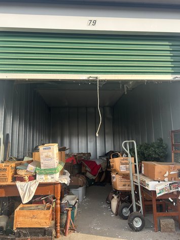 Image for Delinquent Storage Unit Auction