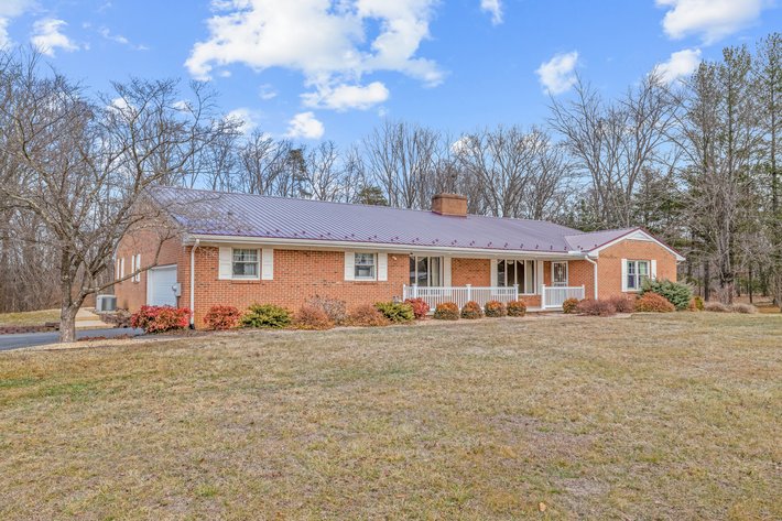 Image for Brick Ranch Home in Augusta Co.
