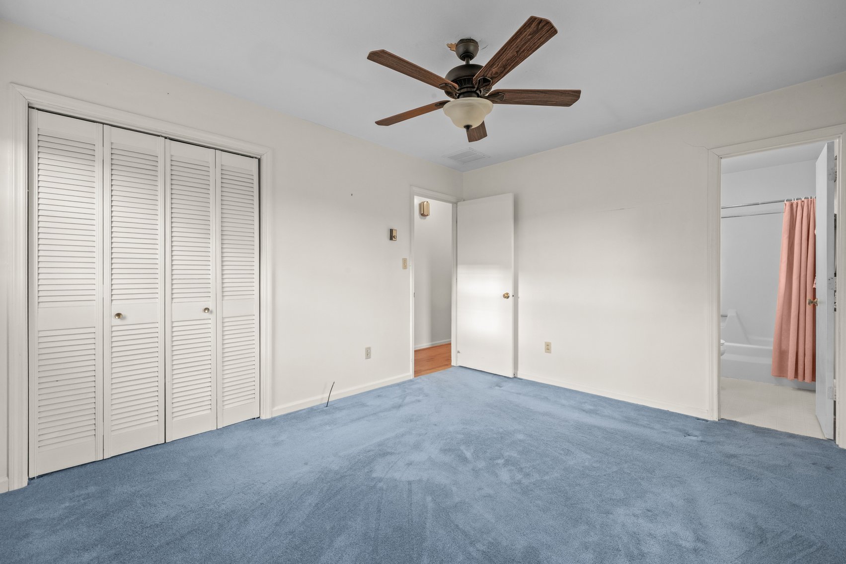 Image for Stuarts Draft Real Estate Auction