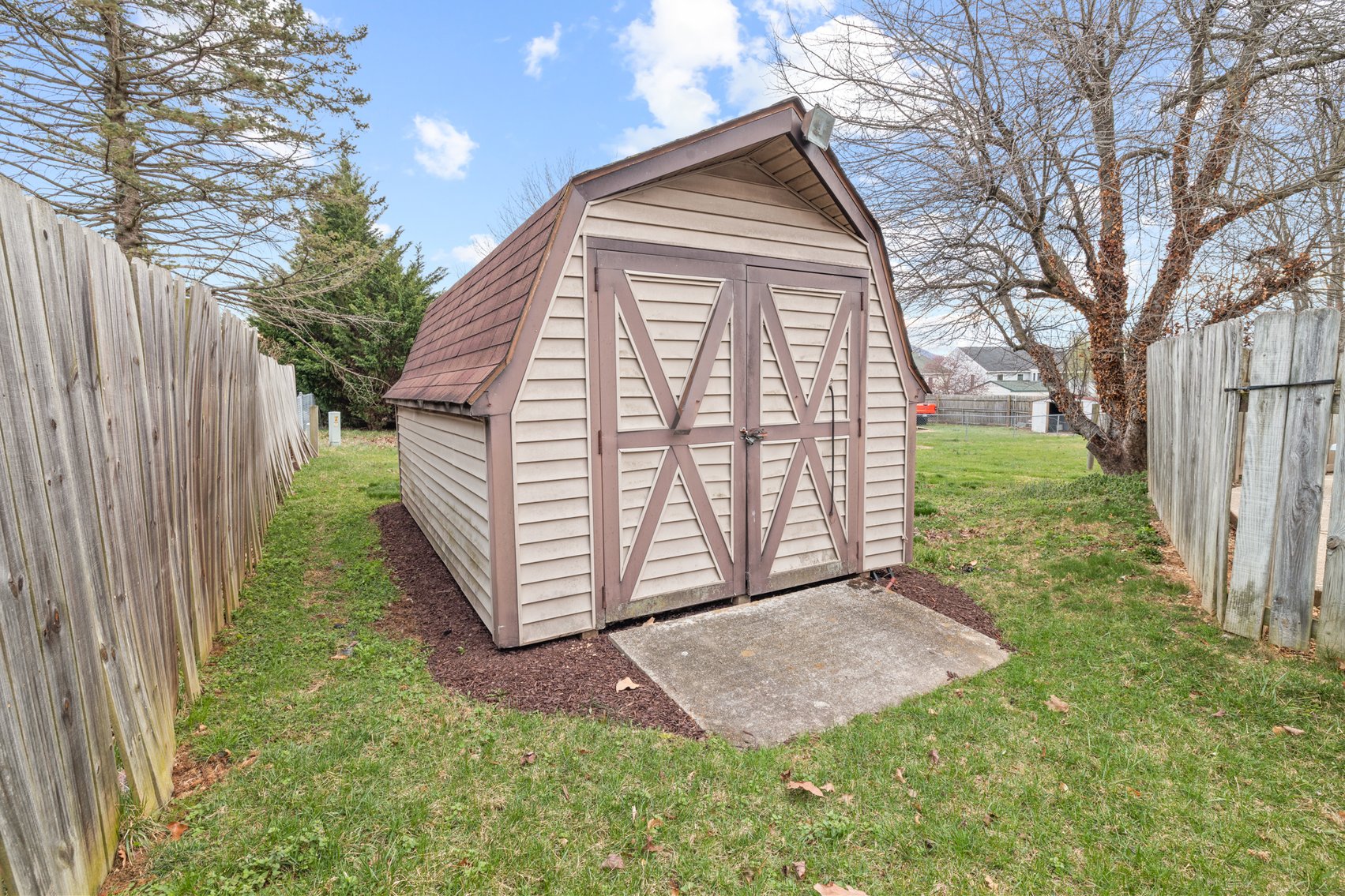 Image for Stuarts Draft Real Estate Auction