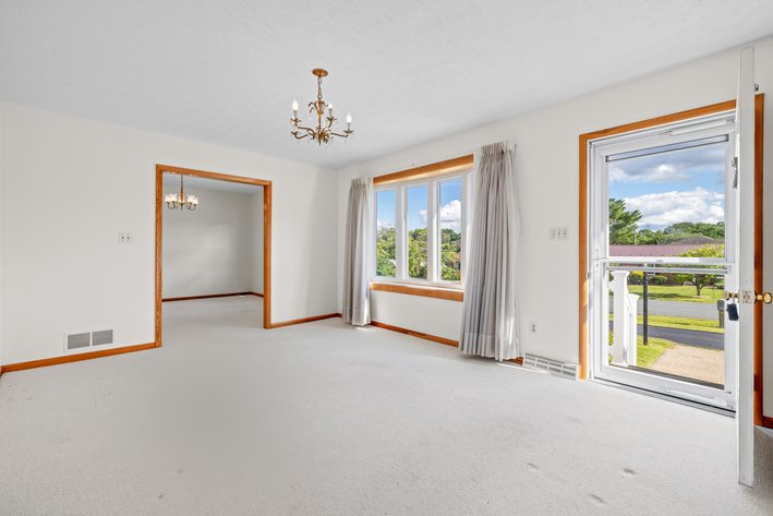 Image for 55 River View Dr, Verona