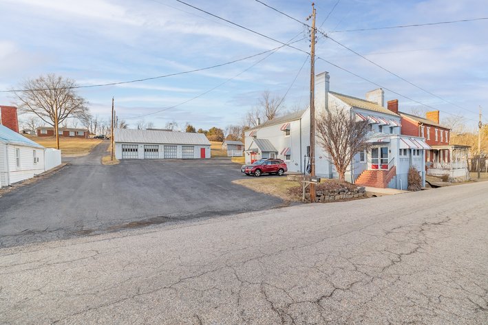 Image for Home in Middlebrook, VA