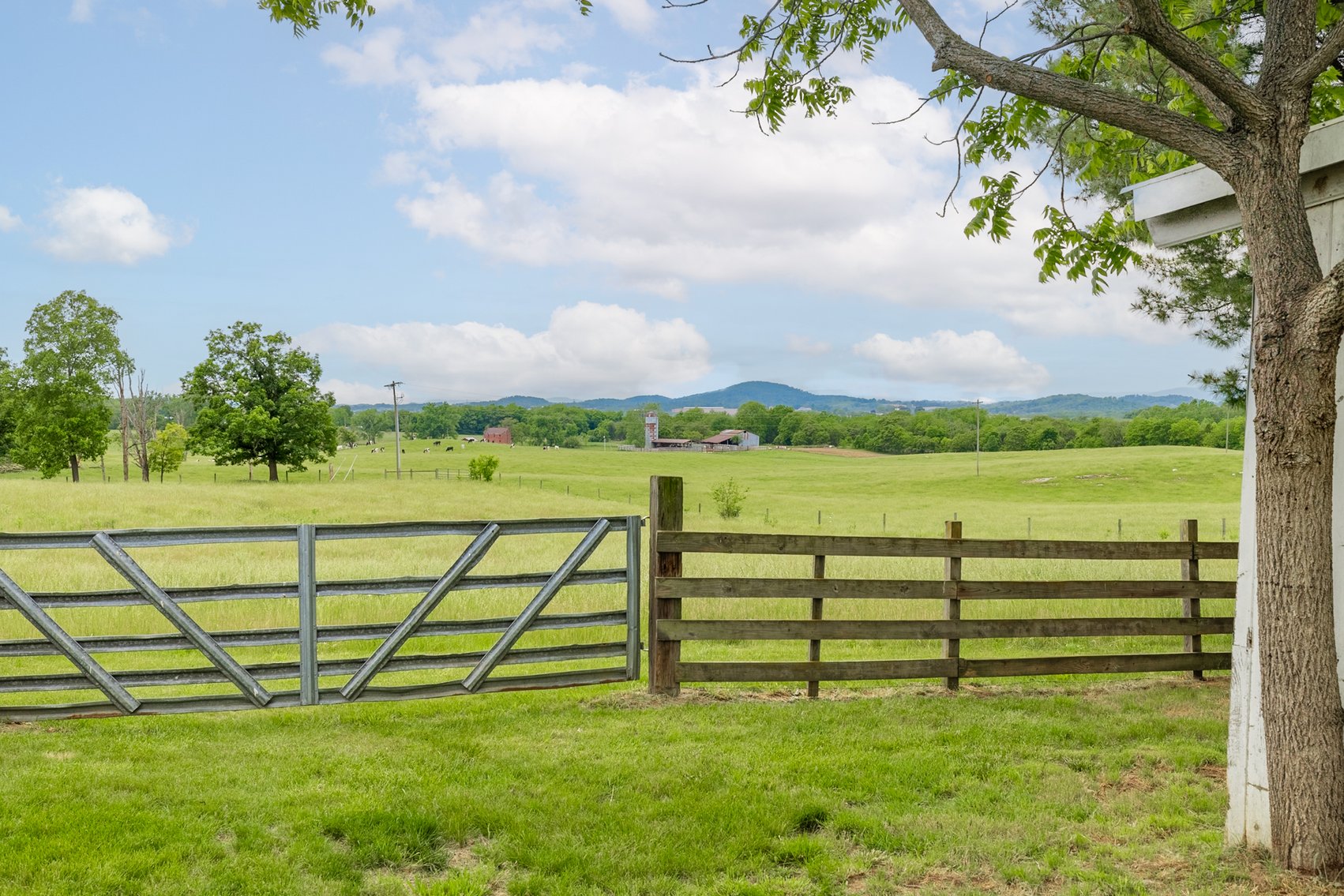Image for Mt. Crawford Farm Auction