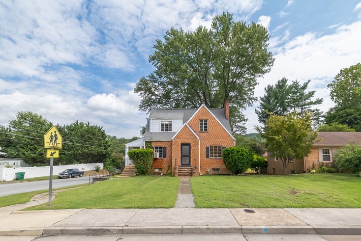 Image for Waynesboro Real Estate Auction