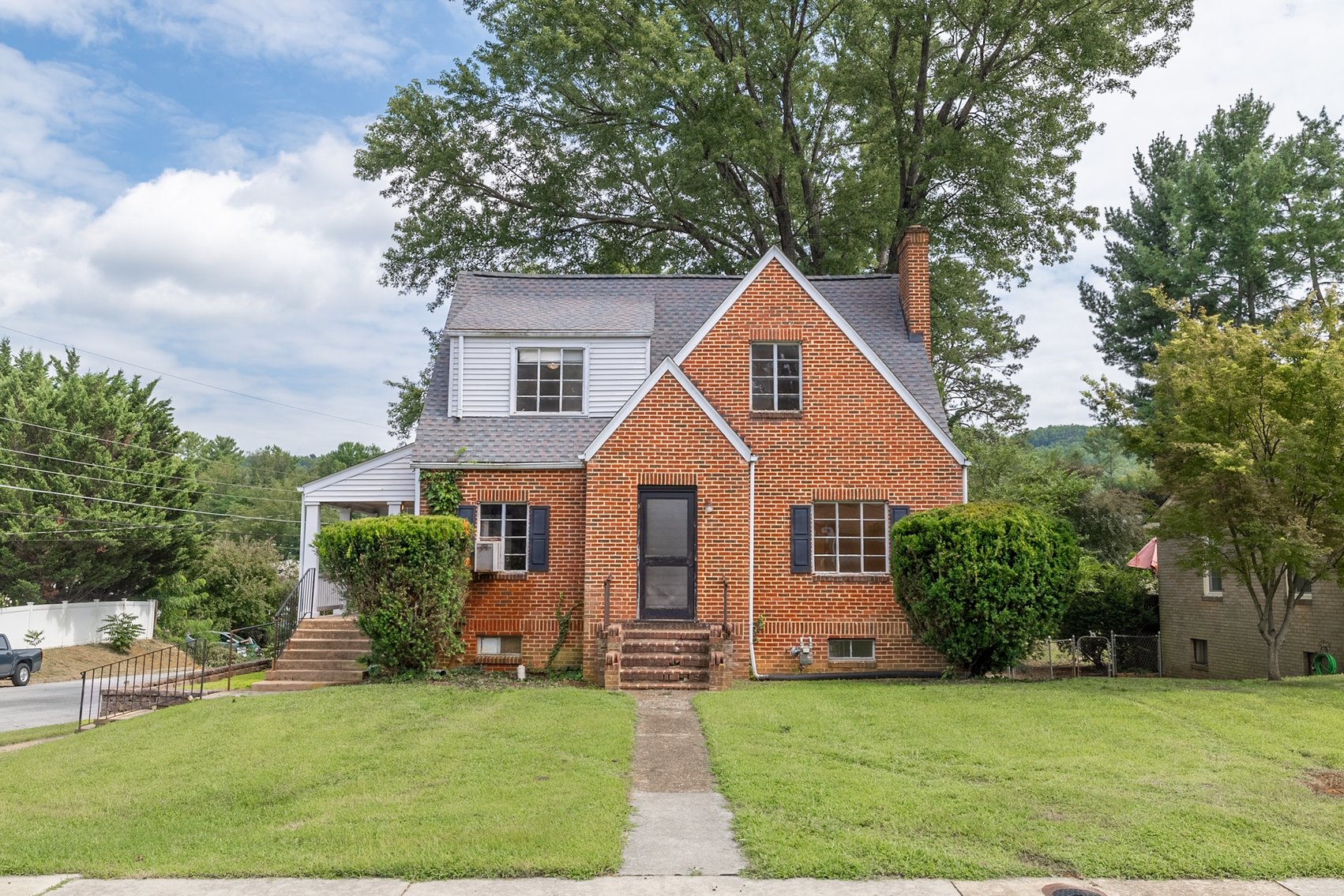 Image for Waynesboro Real Estate Auction