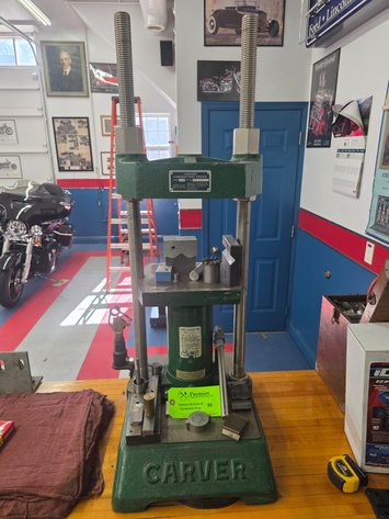 Image for Carver Model M, Laboratory Press.