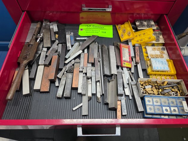 Image for Group of Square Shank Turning Tools and Carbide Inserts